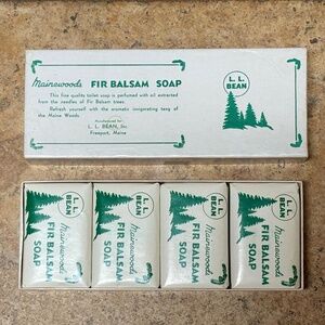 Carton LL Bean Mainewoods Fir Balsom Soap